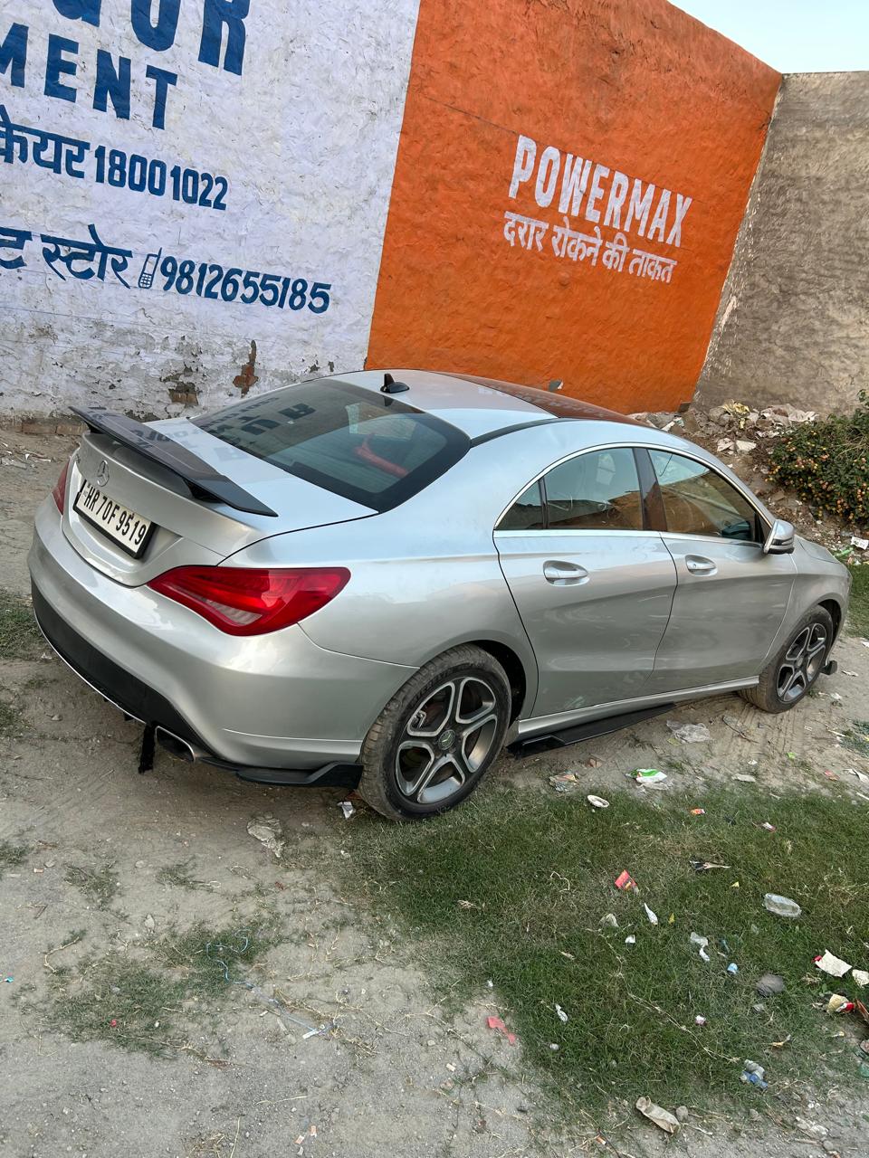 
								Mercedes-Benz CLA 200d full									