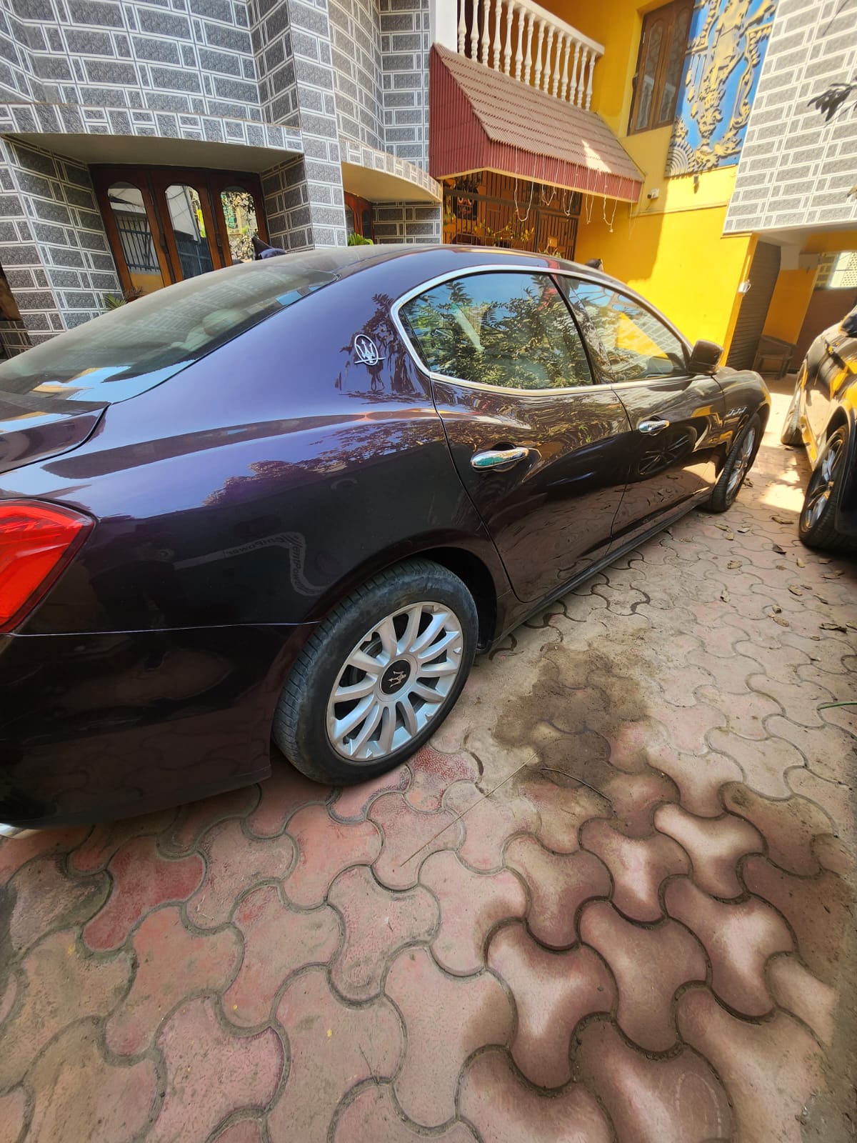 
								Maserati Ghibli full									