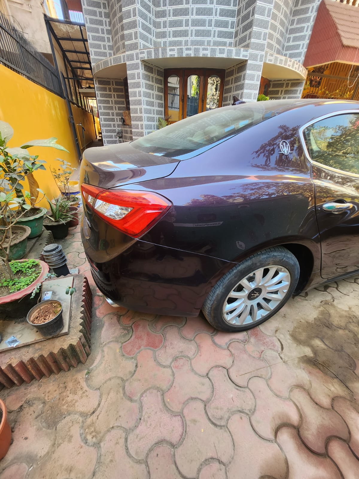 
								Maserati Ghibli full									