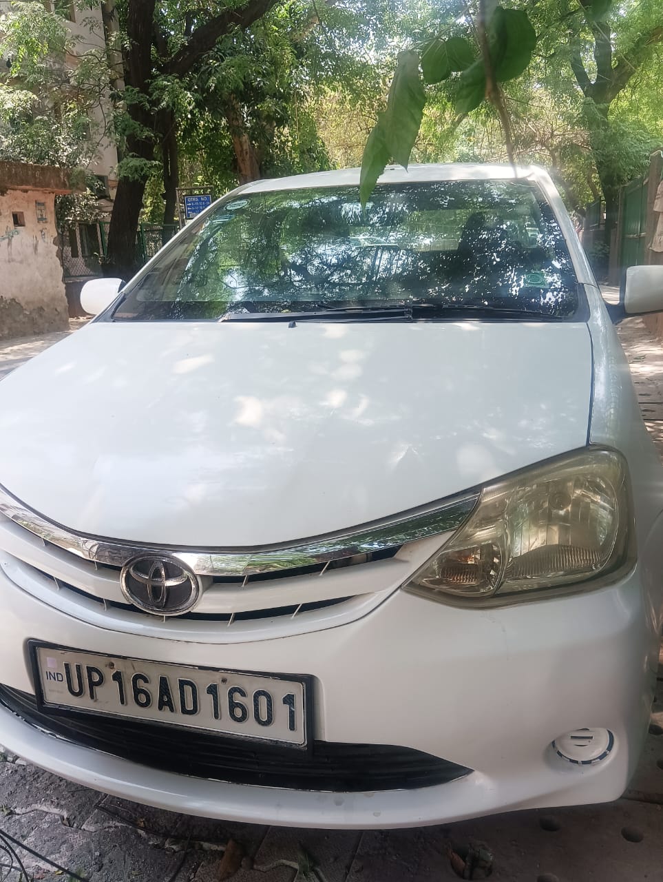 
								Toyota etios full									