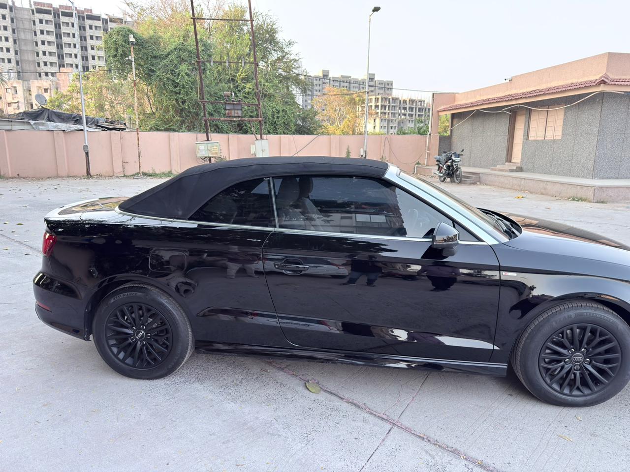 
								AUDI A3 CABRIOLET full									
